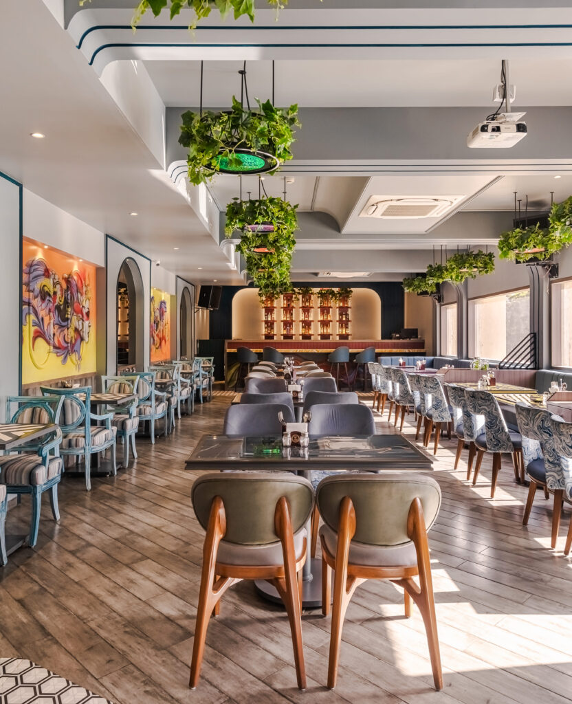 Lounge Bar