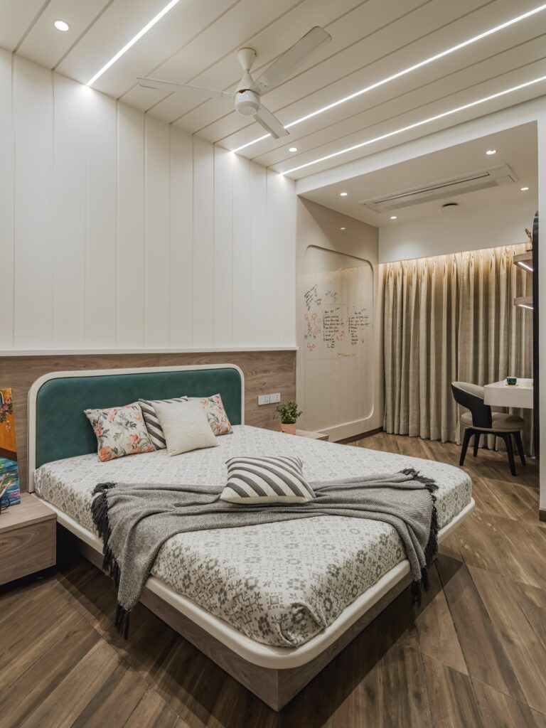 Vile Parle House